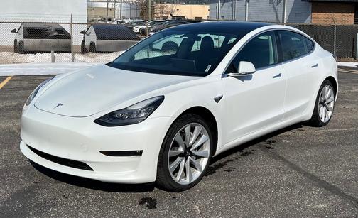 2019 Tesla Model 3 Long Range