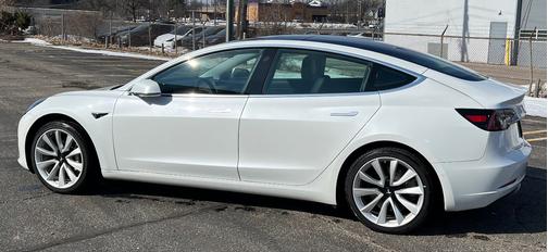 2019 Tesla Model 3 Long Range