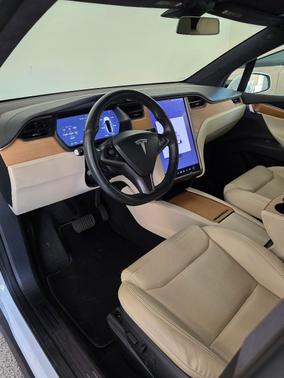 White 2020 Tesla Model X Long Range Plus