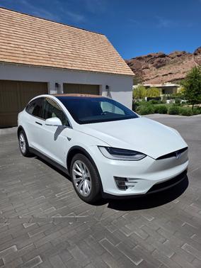 White 2020 Tesla Model X Long Range Plus