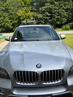 Silver 2011 BMW X5 xDrive50i
