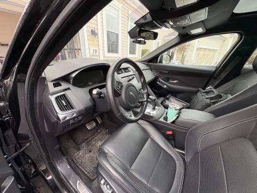 2019 Jaguar E-PACE R-Dynamic HSE