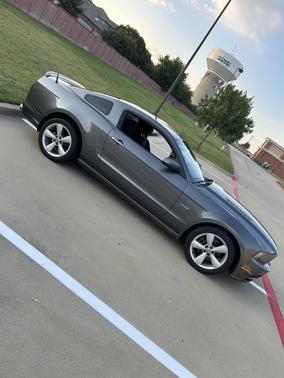 2013 Ford Mustang GT Premium