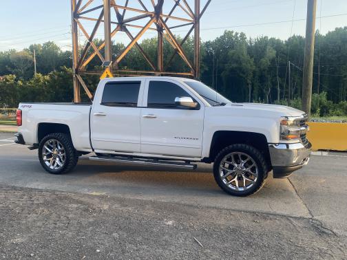 2018 Chevrolet Silverado 1500 1LT