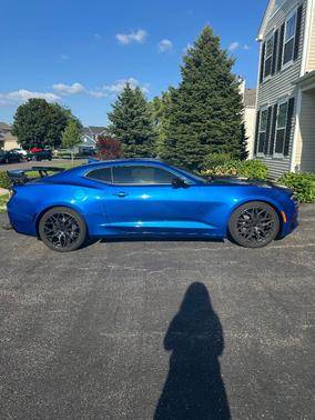 Blue 2018 Chevrolet Camaro 1SS