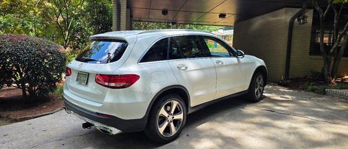 White 2017 Mercedes-Benz GLC 300 Base