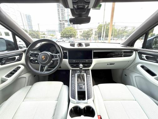 2020 Porsche Macan S