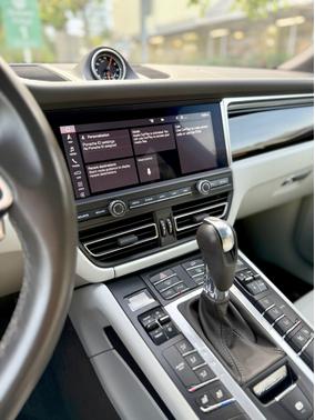 2020 Porsche Macan S
