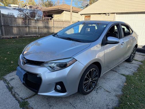 2016 Toyota Corolla S Plus