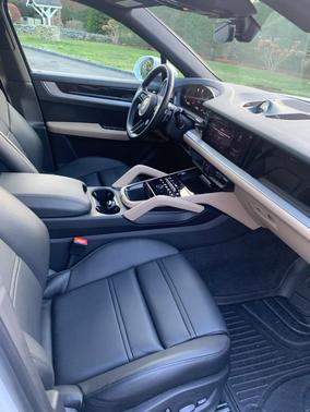 2024 Porsche Cayenne Cayenne