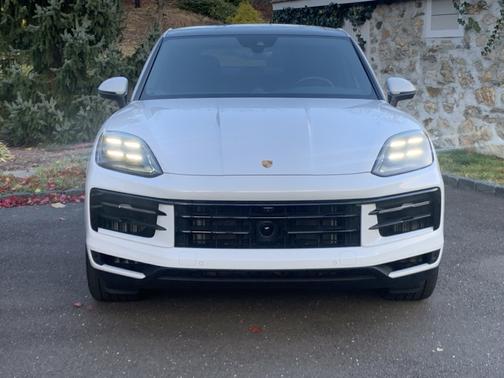 2024 Porsche Cayenne Cayenne