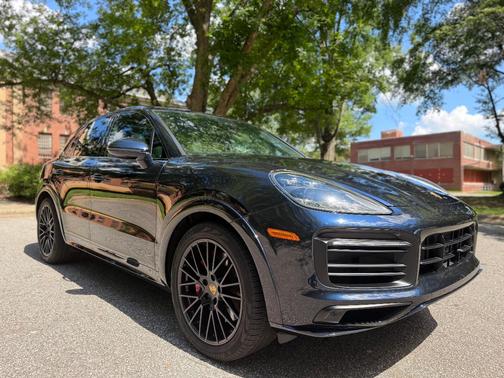 Blue 2021 Porsche Cayenne Cayenne GTS
