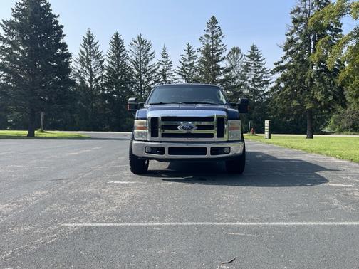 2010 Ford F-250 Lariat Super Duty Crew Cab