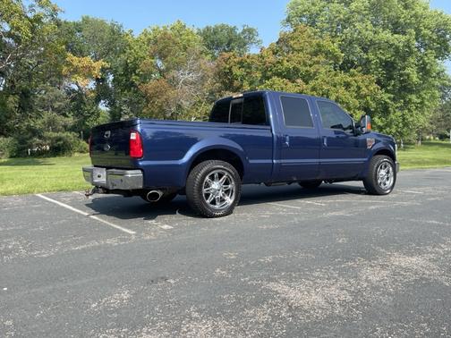 2010 Ford F-250 Lariat Super Duty Crew Cab