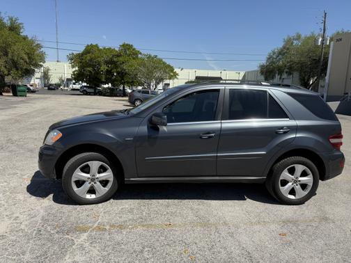2011 Mercedes-Benz M-Class ML 350 BlueTEC