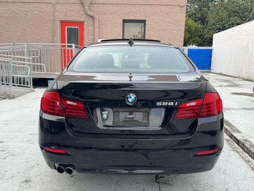 2014 BMW 528 i