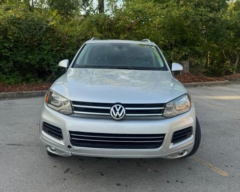 Silver 2012 Volkswagen Touareg TDI Executive