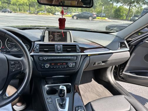 2013 BMW 328 i