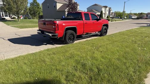 Red 2014 GMC Sierra 1500 SLE