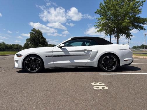 White 2020 Ford Mustang GT Premium