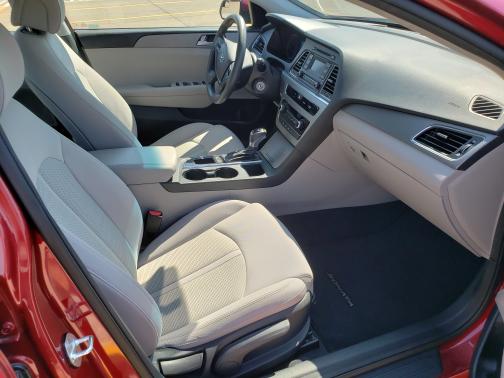 2015 Hyundai SONATA SE
