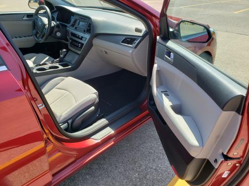 2015 Hyundai SONATA SE