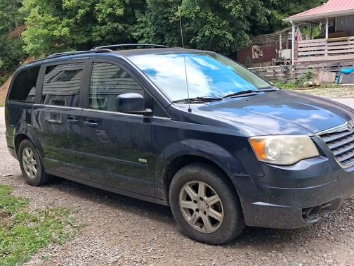 Blue 2008 Chrysler Town & Country Touring
