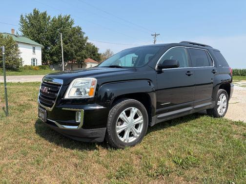 Black 2017 GMC Terrain SLE-2