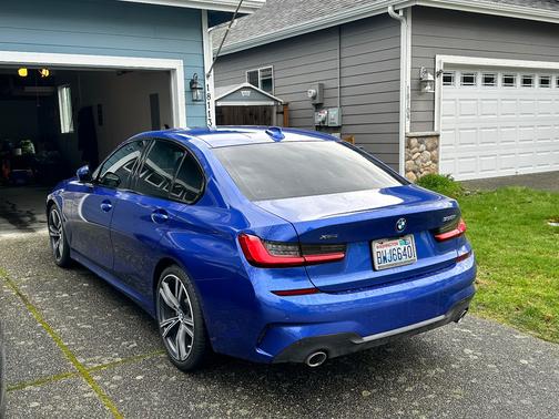 2020 BMW 330 i xDrive