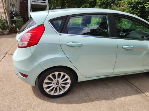 2017 Ford Fiesta Titanium