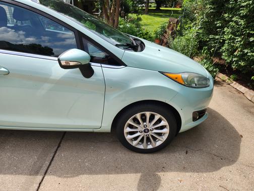2017 Ford Fiesta Titanium