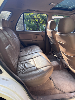 White 2000 Toyota 4Runner Limited