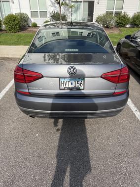 2016 Volkswagen Passat 1.8T SE