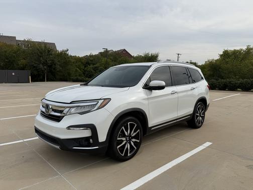 White 2020 Honda Pilot Touring 8-Passenger