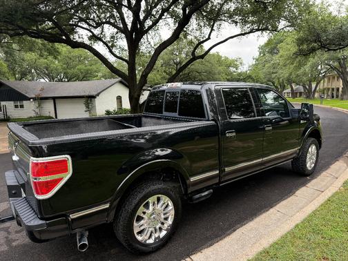 Black 2011 Ford F-150 Platinum