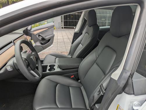 2022 Tesla Model 3 Base