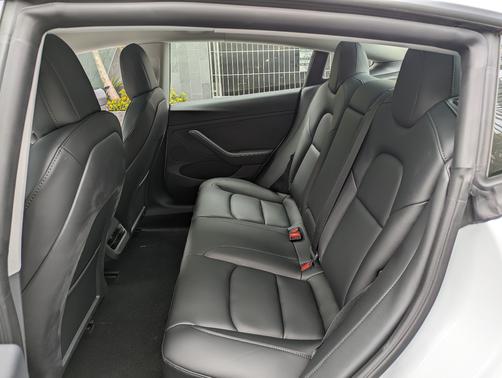 2022 Tesla Model 3 Base