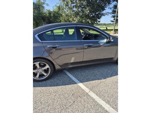Gray 2009 Acura TL Technology