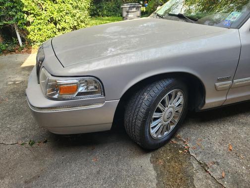 Silver 2010 Mercury Grand Marquis LS