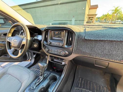 White 2016 Chevrolet Colorado WT