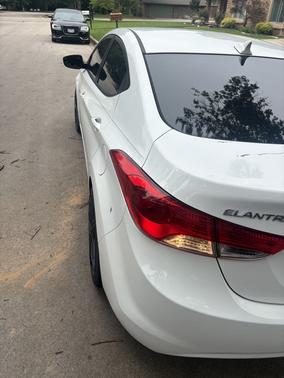 White 2013 Hyundai ELANTRA Limited