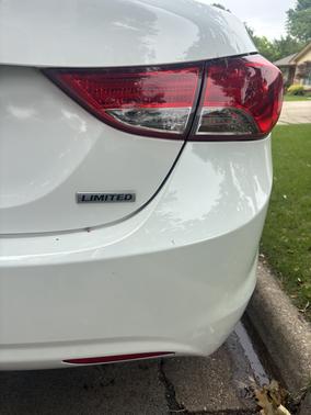 White 2013 Hyundai ELANTRA Limited
