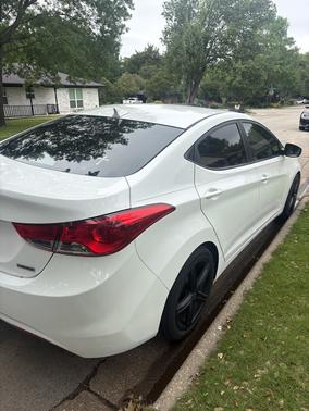 White 2013 Hyundai ELANTRA Limited