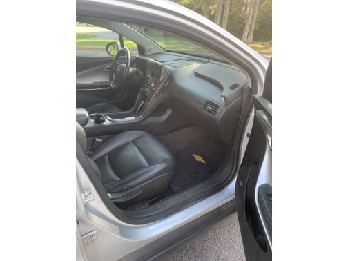2012 Chevrolet Volt Base