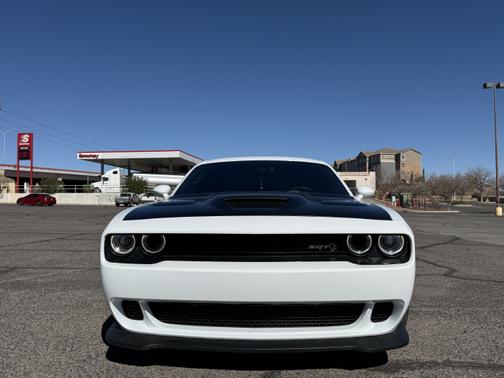 2016 Dodge Challenger SRT Hellcat
