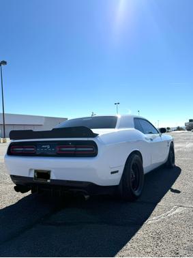 2016 Dodge Challenger SRT Hellcat