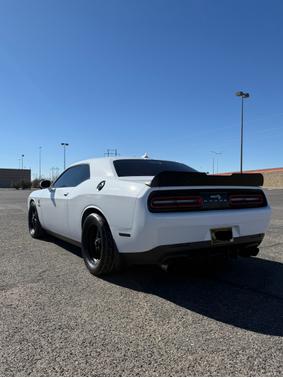 2016 Dodge Challenger SRT Hellcat