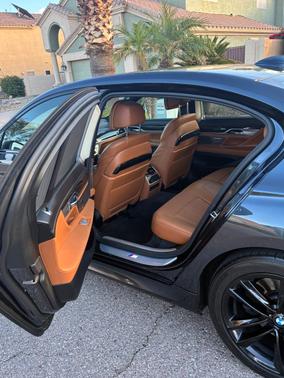 2017 BMW 750 i xDrive