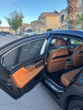 2017 BMW 750 i xDrive