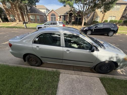 Gray 2007 Toyota Corolla CE